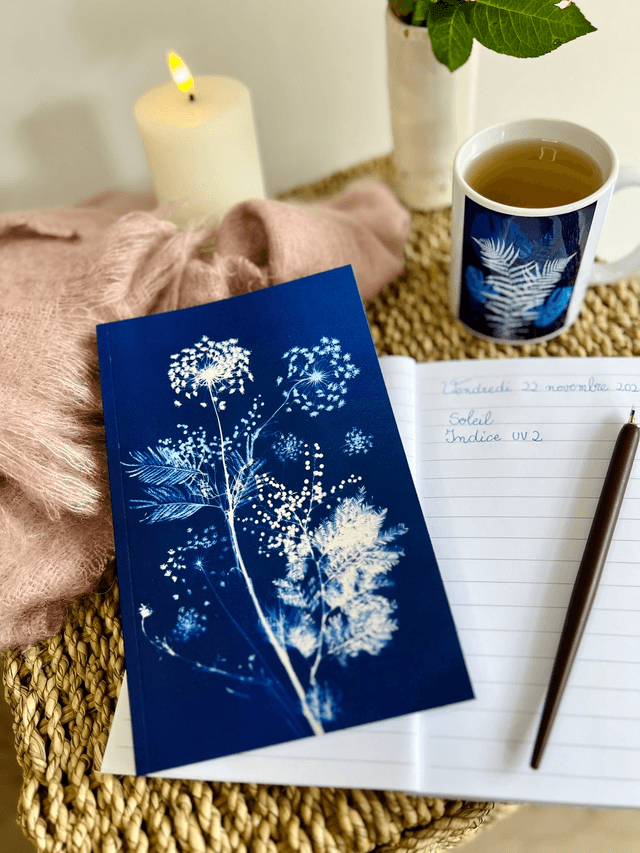Carnet cyanotype "Fleurs deux saisons"